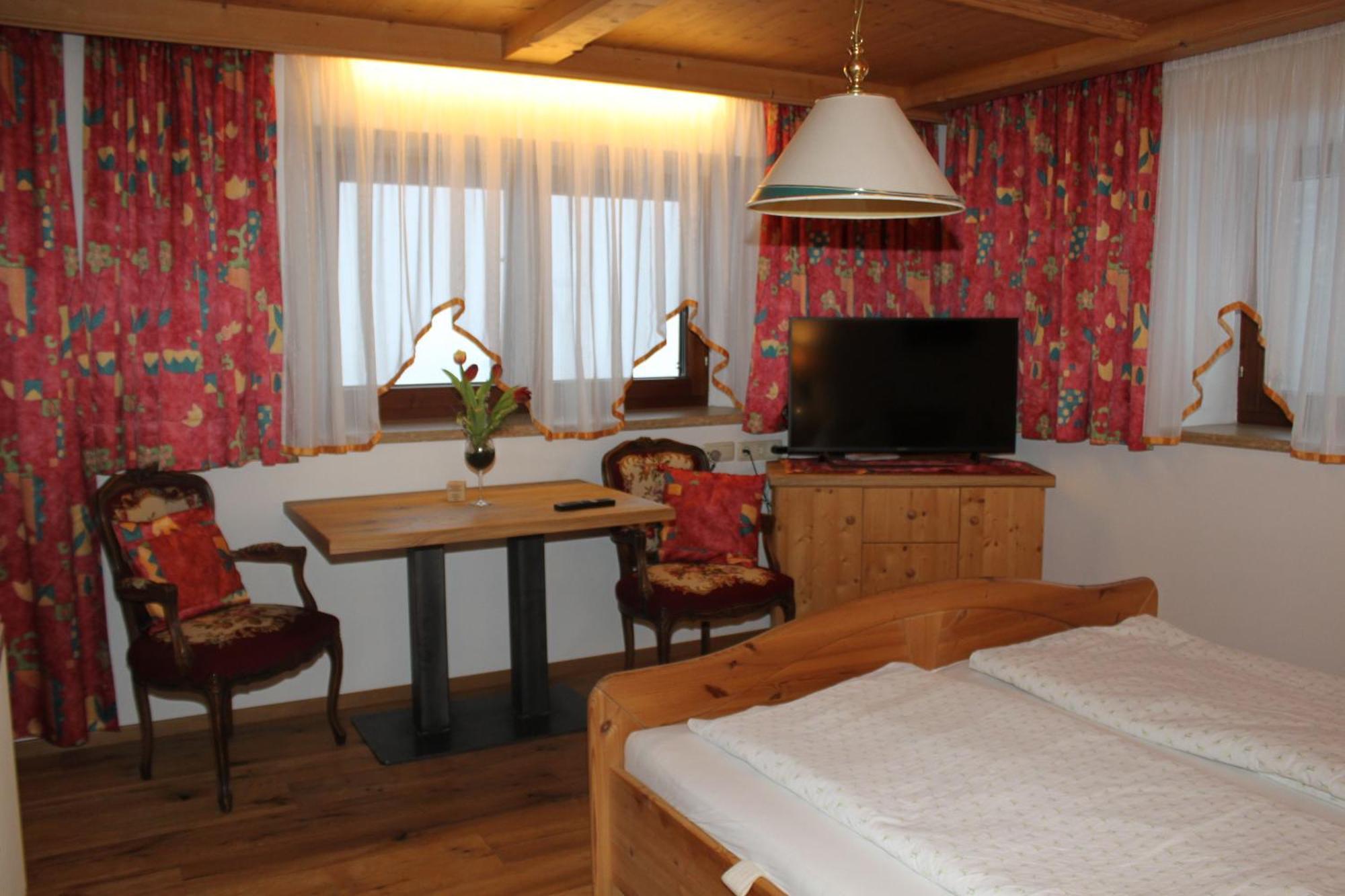 Otto Steiner Appartements Pension Ellmau & Wilder Kaiser Екстериор снимка