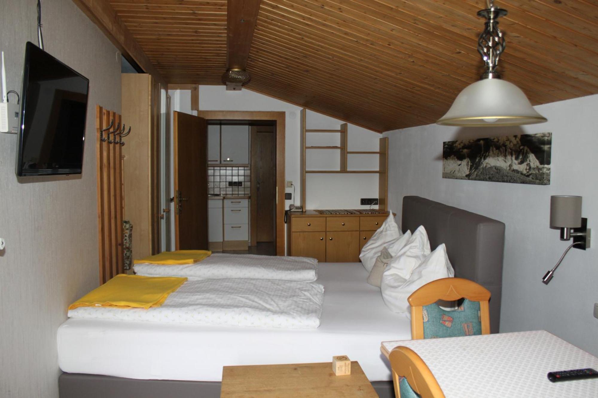 Otto Steiner Appartements Pension Ellmau & Wilder Kaiser Екстериор снимка
